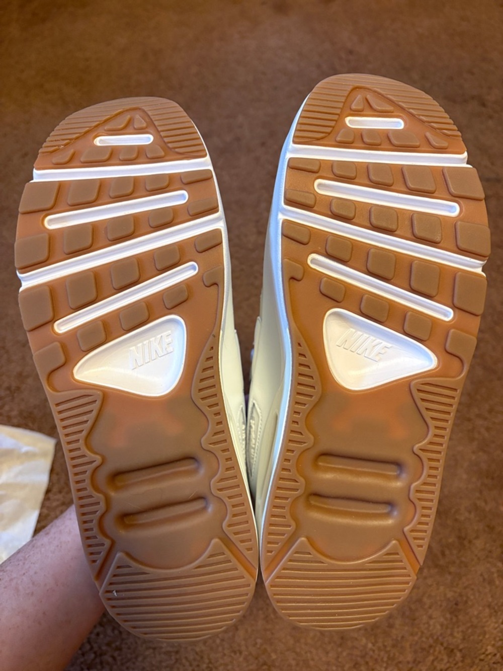 NWT! Nike Air Max 90 LV8 Sneakers - Picture 7 of 10